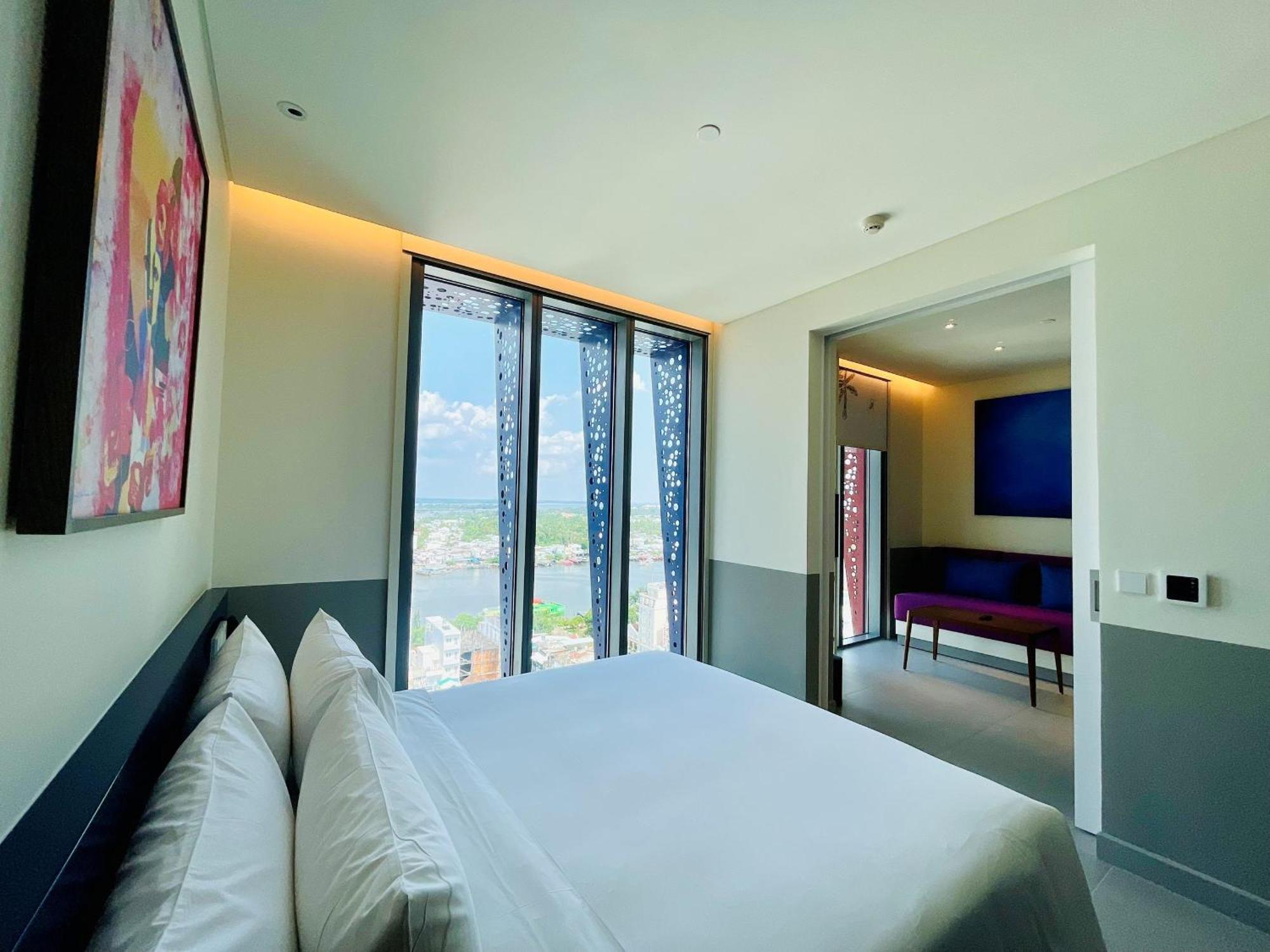 Wink Hotel Can Tho Ninh Kieu Wharf - 24Hrs Stay & Rooftop Pool Bar Rom bilde