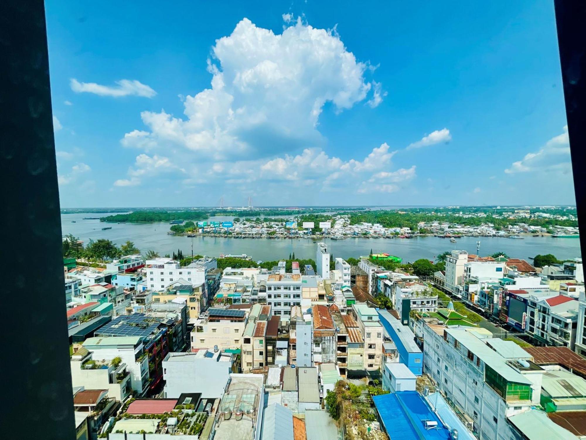 Wink Hotel Can Tho Ninh Kieu Wharf - 24Hrs Stay & Rooftop Pool Bar Eksteriør bilde